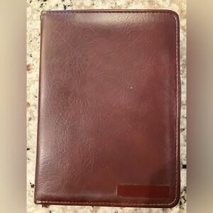 3-Ring Day-Timer planner binder with zipper closure